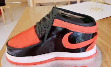 copy of customize cake