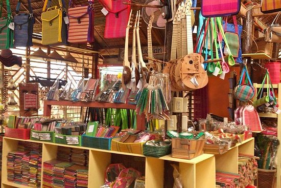copy of aproniana souvenir shop
